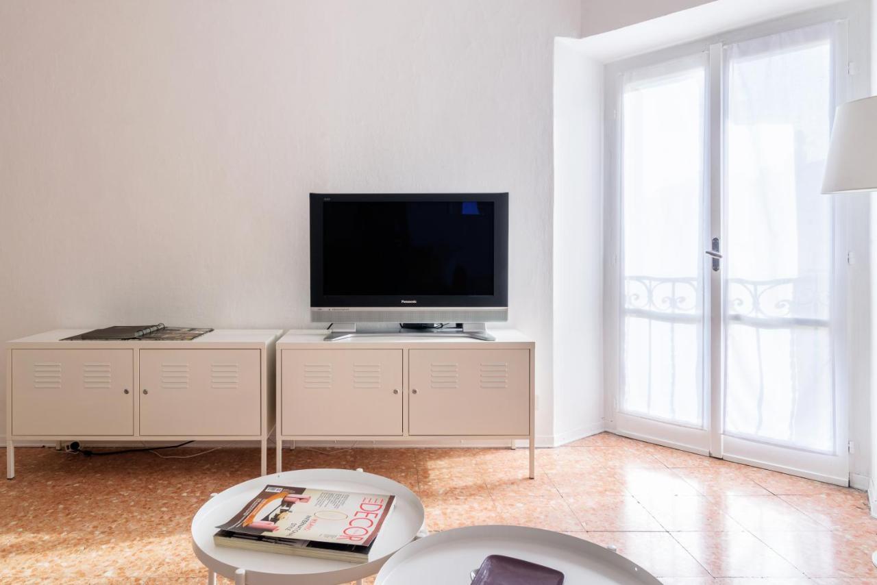 Siri Master Guest Apartment Milan Bagian luar foto